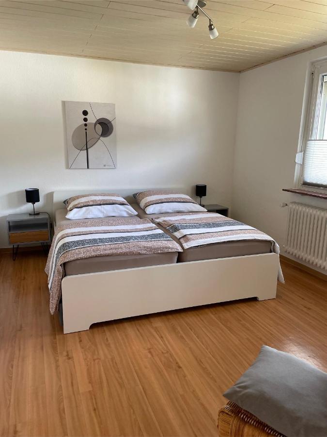 Ferienwohnung Dieblich an der Mosel Exterior foto